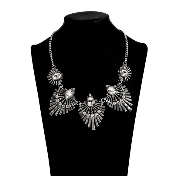 Necklace - Picture 1 of 1